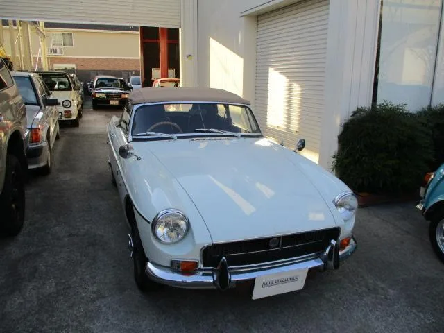 MG MGB 1972 из Японии — купить под ключ