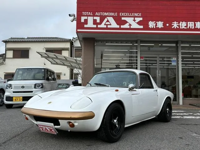 Lotus ELAN 1986 из Японии — купить под ключ