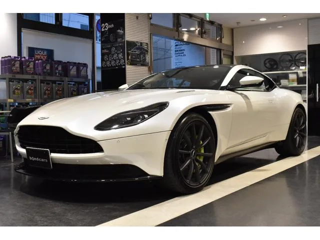 Aston Martin DB11 2019 из Японии — купить под ключ