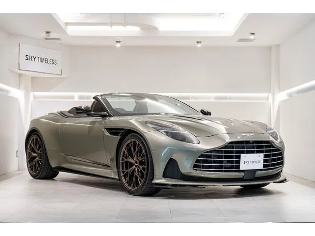Aston Martin DB12 VOLANTE 2024 из Японии — купить под ключ