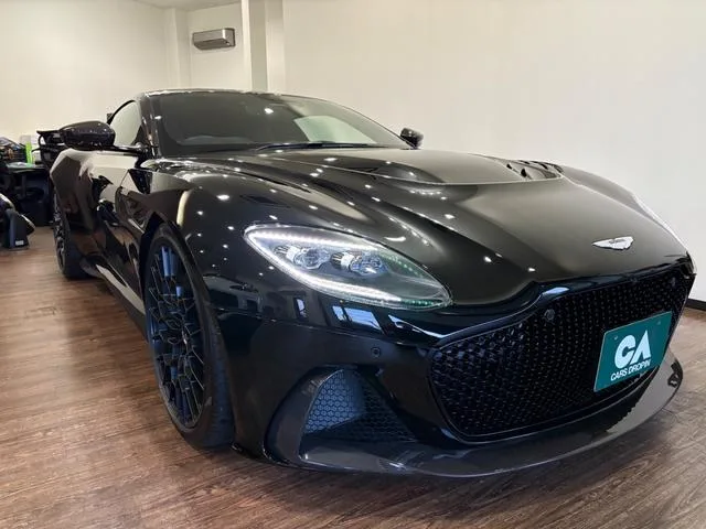 Aston Martin DBS SUPERLEGGERA 2023 из Японии — купить под ключ