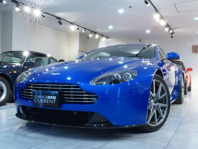 Aston Martin V8 VANTAGE 2011 из Японии — купить под ключ
