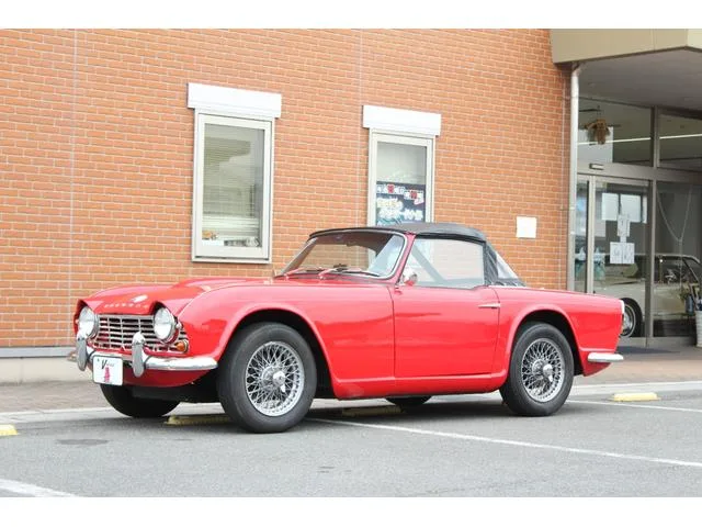 Triumph TR-4 1964 из Японии — купить под ключ
