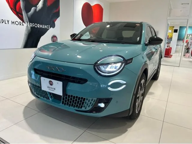 Fiat 600e 2025 из Японии — купить под ключ