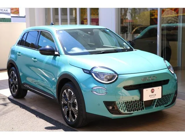 Fiat 600e 2025 из Японии — купить под ключ