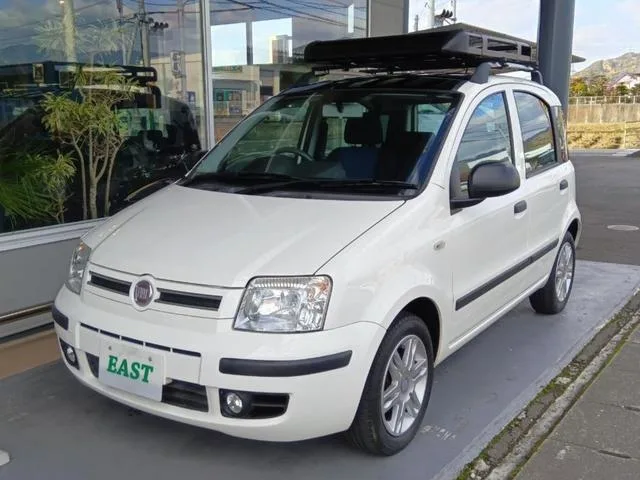 Fiat NEW PANDA 2010 из Японии — купить под ключ