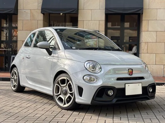Abarth ABARTH 595 2017 из Японии — купить под ключ