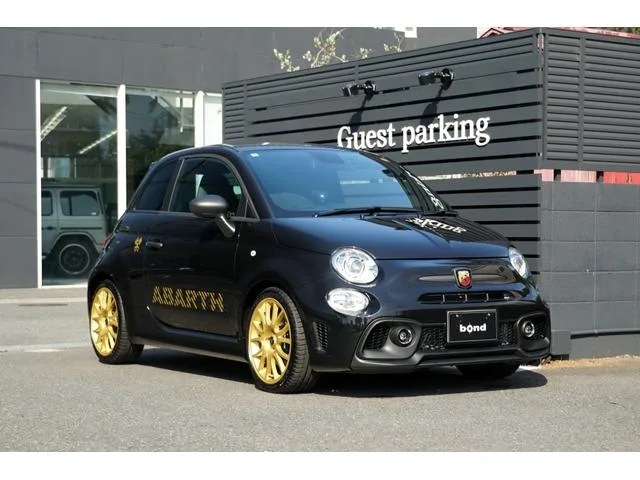 Abarth ABARTH 695 75 ANNIVERSARIO 2024 из Японии — купить под ключ