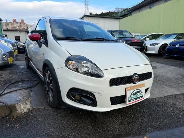 Abarth ABARTH GRANDE PUNTO 2009 из Японии — купить под ключ
