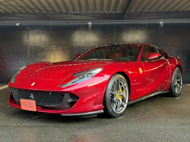 Ferrari 812 SUPERFAST 2017 из Японии — купить под ключ