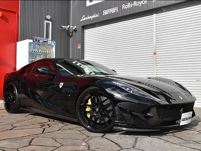 Ferrari 812 SUPERFAST 2018 из Японии — купить под ключ