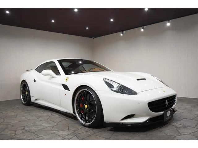 Ferrari CALIFORNIA 2011 из Японии — купить под ключ