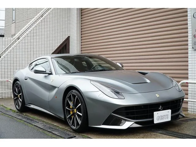 Ferrari F12 BERLINETTA 2013 из Японии — купить под ключ