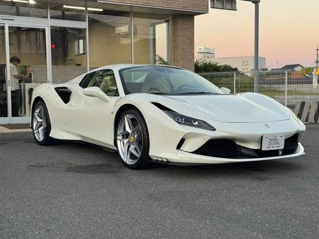 Ferrari F8 SPIDER 2022 из Японии — купить под ключ