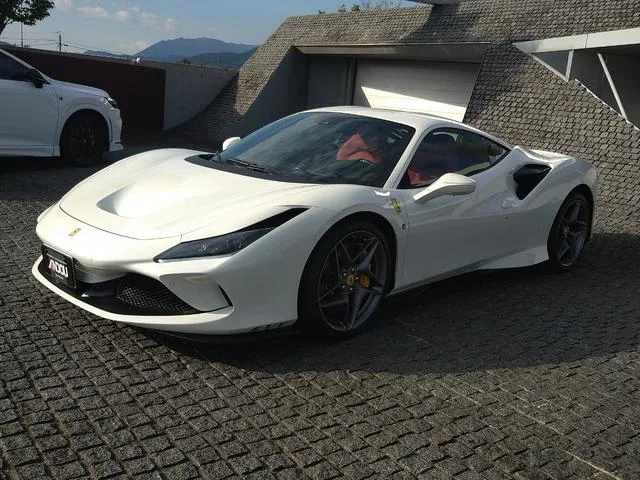 Ferrari F8 TRIBUTO 2022 из Японии — купить под ключ
