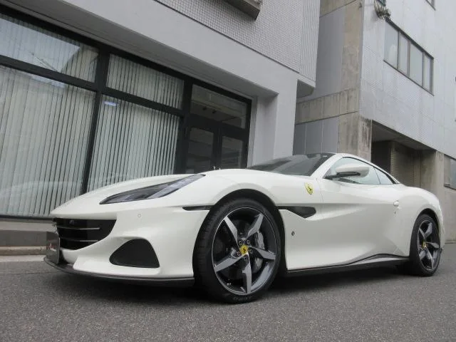 Ferrari PORTOFINO M 2023 из Японии — купить под ключ