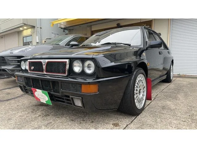 Lancia DELTA 1992 из Японии — купить под ключ