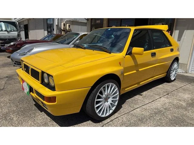 Lancia DELTA 1994 из Японии — купить под ключ