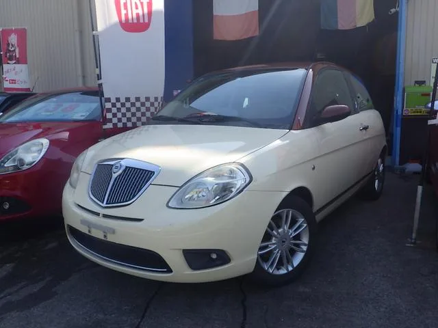 Lancia YSILON 2007 из Японии — купить под ключ