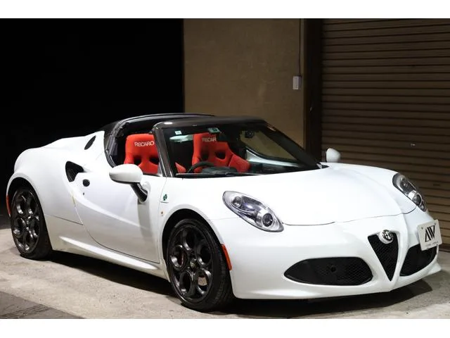 Alfa Romeo 4C SPIDER 2016 из Японии — купить под ключ