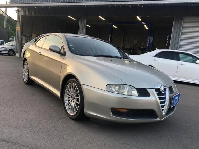 Alfa Romeo ALFA GT 2006 из Японии — купить под ключ
