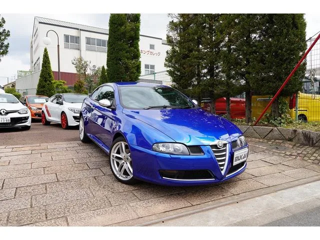 Alfa Romeo ALFA GT 2010 из Японии — купить под ключ