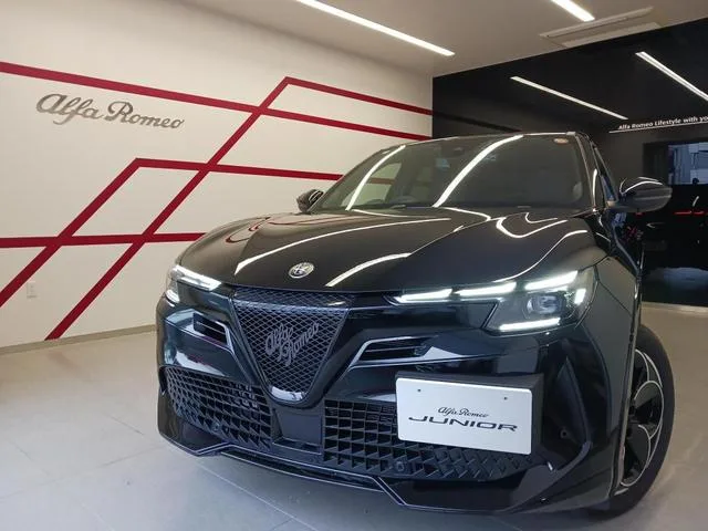 Alfa Romeo JUNIOR 2025 из Японии — купить под ключ