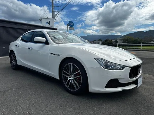 Maserati GHIBLI 2015 из Японии — купить под ключ