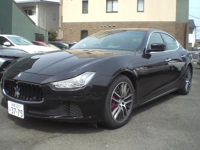 Maserati GHIBLI 2016 из Японии — купить под ключ