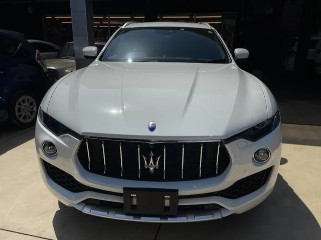 Maserati LEVANTE 2017 из Японии — купить под ключ