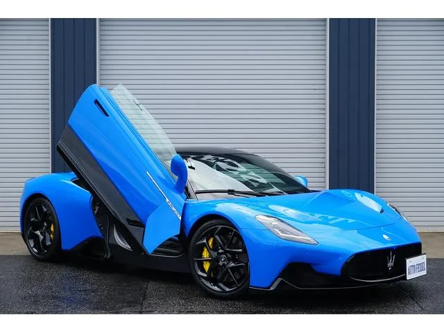 Maserati MC20 2023 из Японии — купить под ключ
