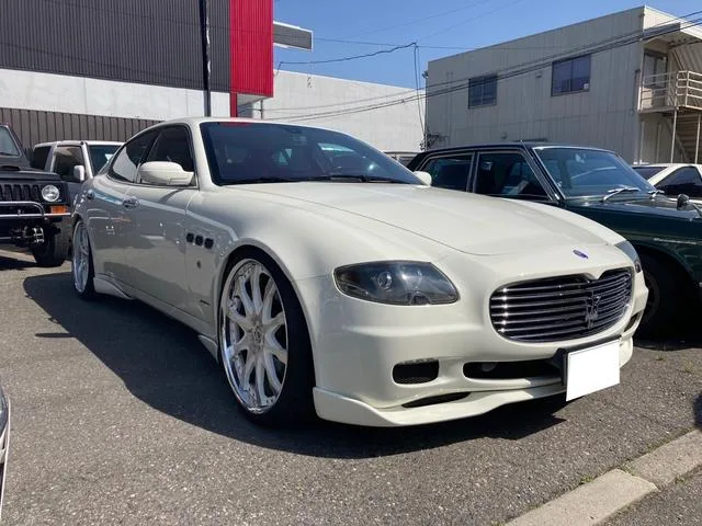 Maserati QUATTROPORTE 2006 из Японии — купить под ключ