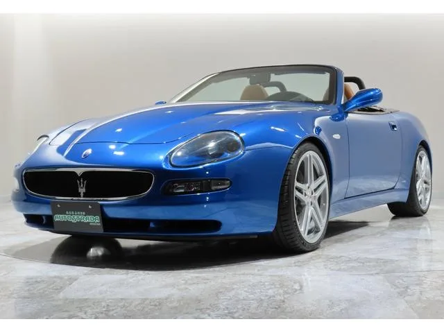 Maserati SPYDER 2003 из Японии — купить под ключ