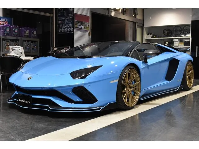 Lamborghini AVENTADOR 2018 из Японии — купить под ключ