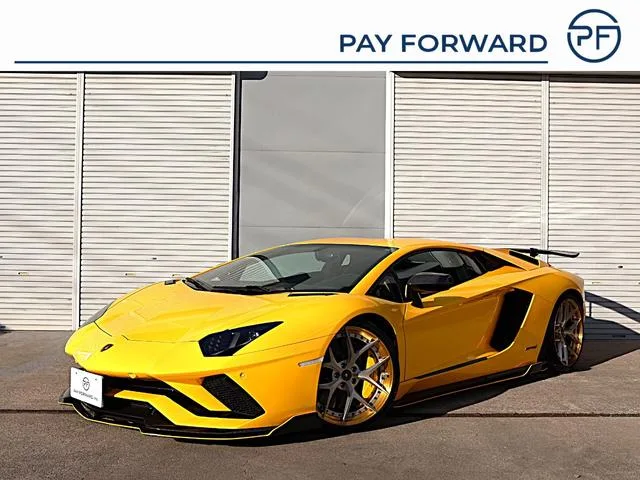 Lamborghini AVENTADOR 2018 из Японии — купить под ключ