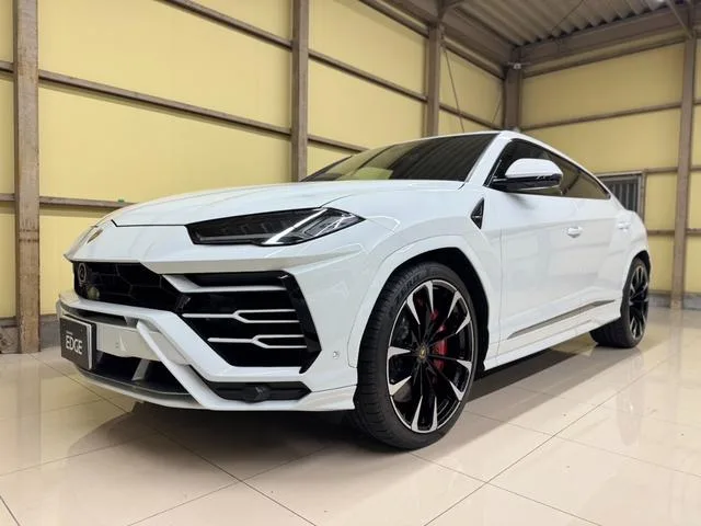 Lamborghini URUS 2022 из Японии — купить под ключ