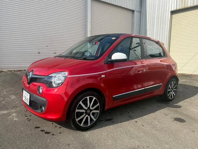 Renault TWINGO 2016 из Японии — купить под ключ
