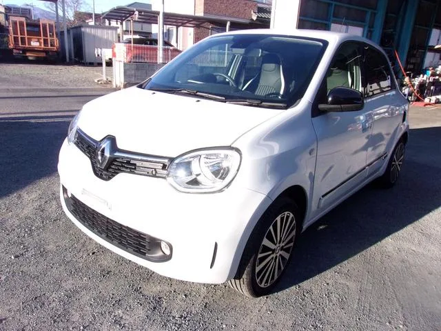 Renault TWINGO 2023 из Японии — купить под ключ