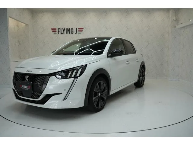 Peugeot 208 2021 из Японии — купить под ключ