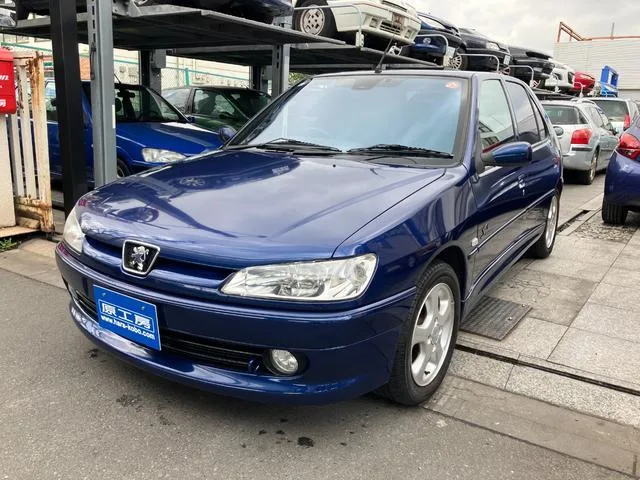 Peugeot 306 2001 из Японии — купить под ключ