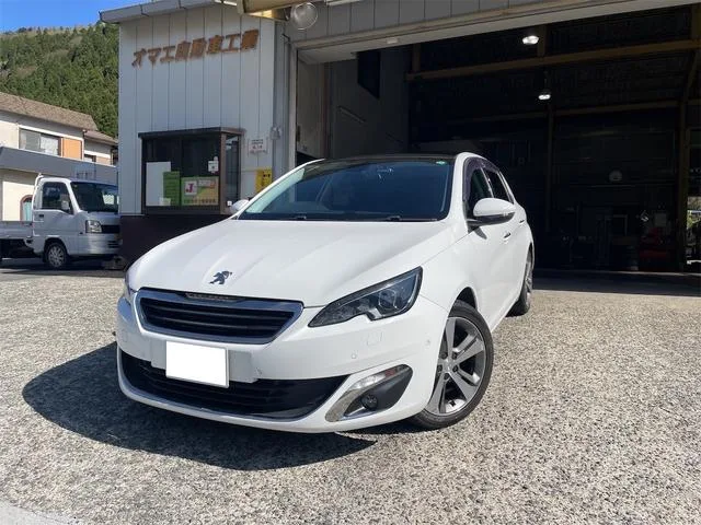 Peugeot 308 2015 из Японии — купить под ключ
