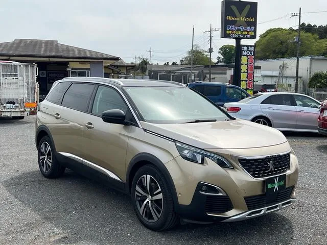 Peugeot 5008 2018 из Японии — купить под ключ