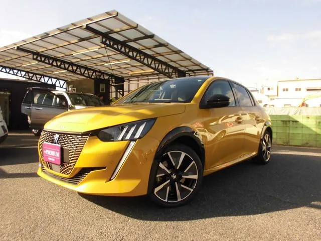 Peugeot E-208 2021 из Японии — купить под ключ