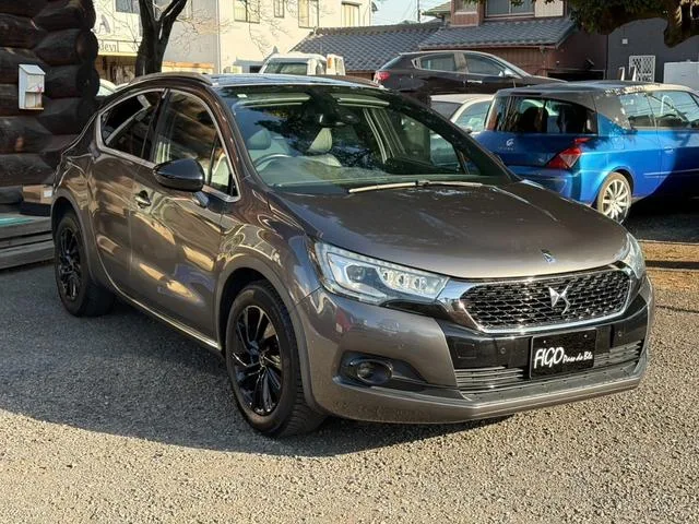 DS Automobiles DS4 2017 из Японии — купить под ключ