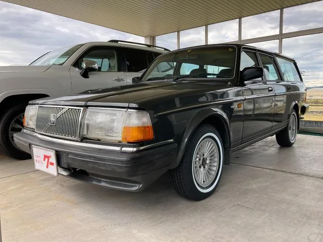 Volvo 240 1989 из Японии — купить под ключ