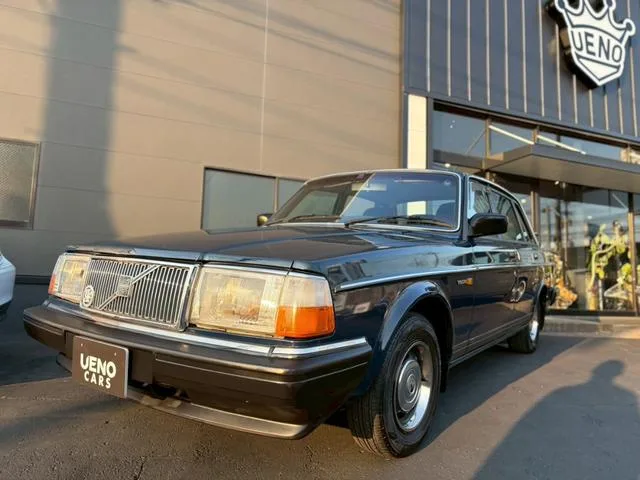 Volvo 240 1990 из Японии — купить под ключ