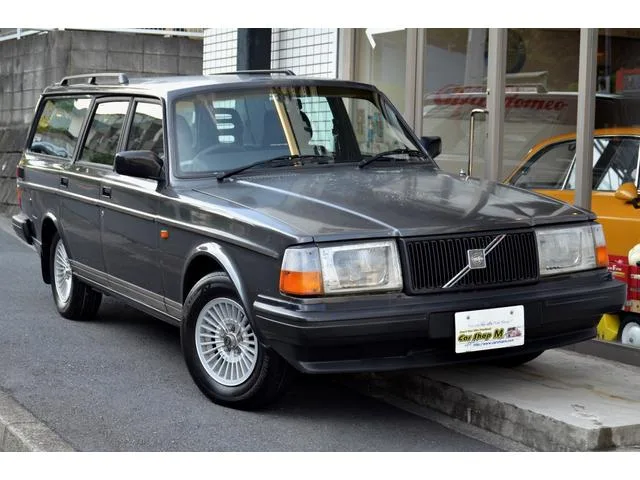 Volvo 240 WAGON 1993 из Японии — купить под ключ