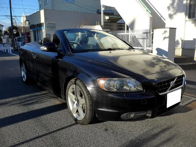 Volvo C70 2010 из Японии — купить под ключ