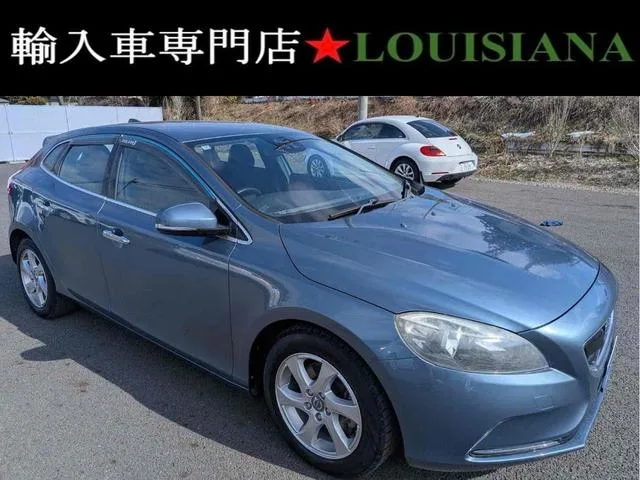 Volvo V40 2014 из Японии — купить под ключ