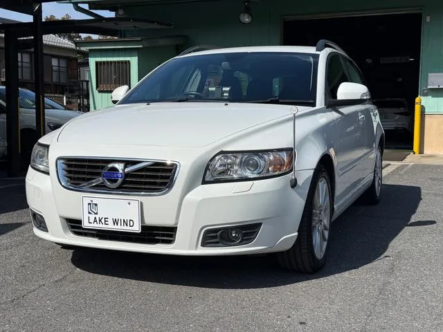 Volvo V50 2011 из Японии — купить под ключ